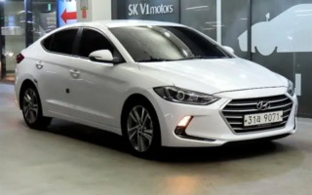 아반떼 중고차 아반떼 AD 1.6 GDI 밸류 플러스 매물 사진 15 - 2018/01 56,746km